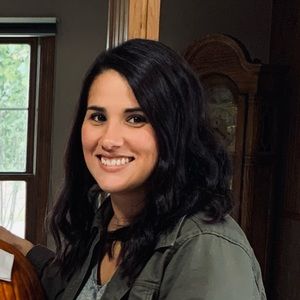 Meet your Posher, Allissa